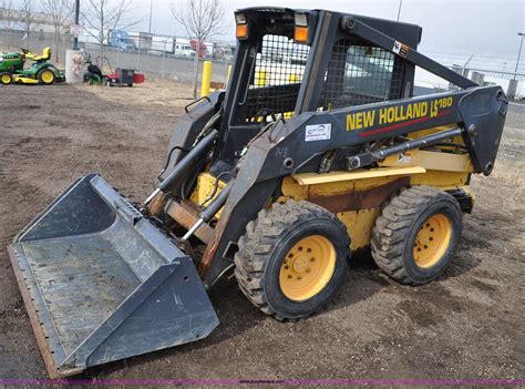 new holland ls180 skid loader